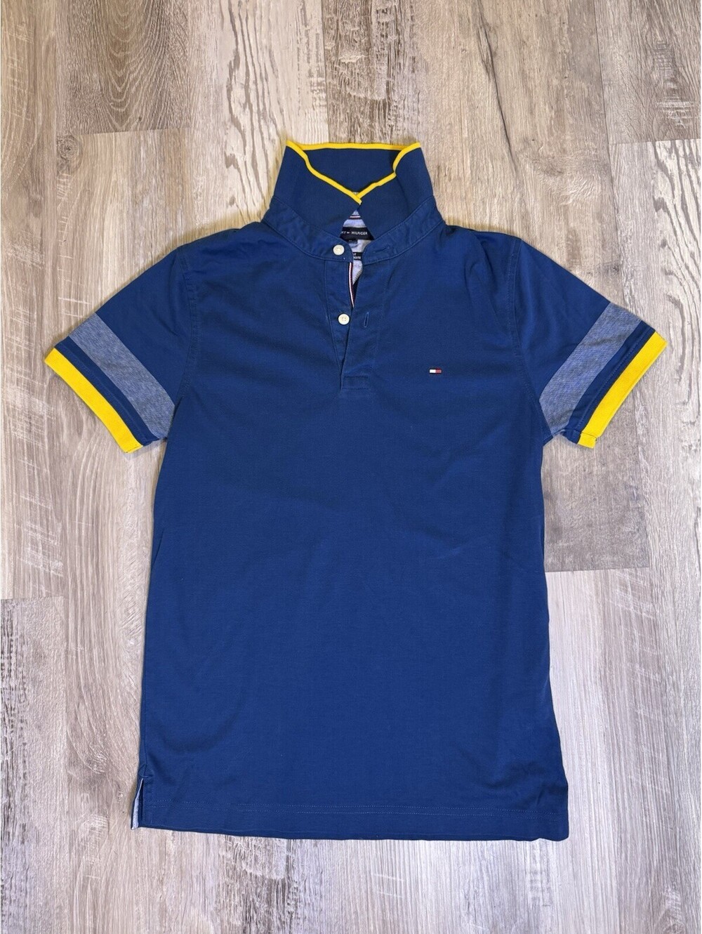 Tommy Hilfiger Men’s XS Slim Fit Blue Polo Shirt Yellow Gray Trim Logo